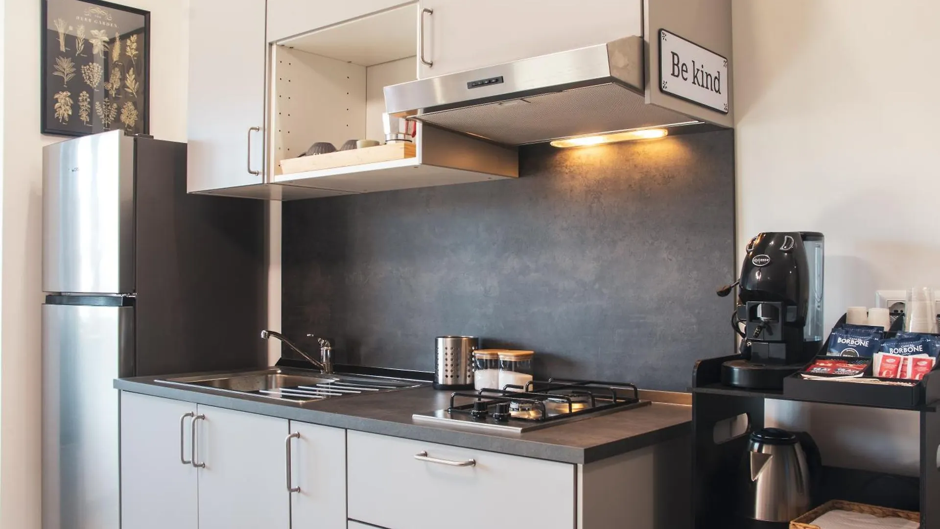 A Casa Di Amici Apartment Naples